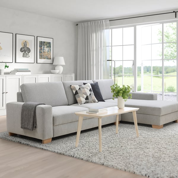 Moderno juego de sofás SÖRVALLEN gris. Cómoda tumbona, grandes cojines, patas de madera. Combina bien con la decoración de la habitación. 3 asientos y otomana.