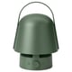La lámpara de altavoz VAPPEBY con mango, de color verde, fabricada en plástico y silicona. Tiene un diseño moderno y moderno y es ideal para uso en exteriores.