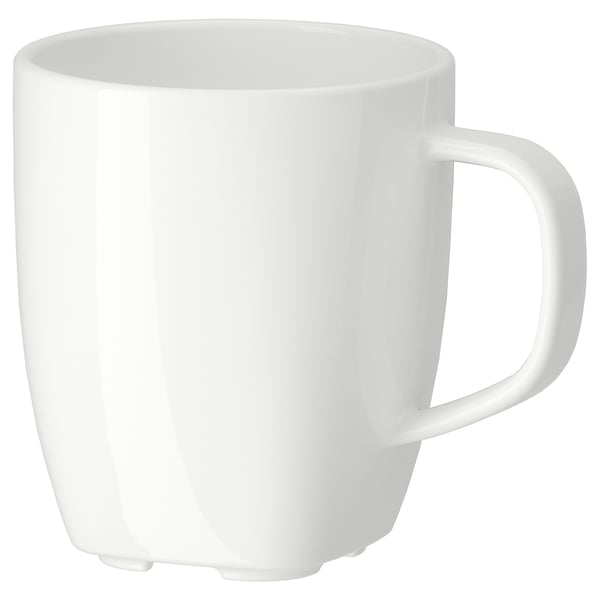 Taza de porcelana blanca VÄRDERA. Forma clásica, mango robusto.
