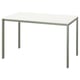 Mesa de comedor minimalista VIHALS con tapa blanca y patas de metal gris.