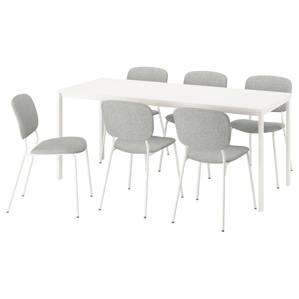 Un juego de comedor VIHALS blanco con una mesa rectangular y seis sillas tapizadas grises. El diseño es limpio y moderno.