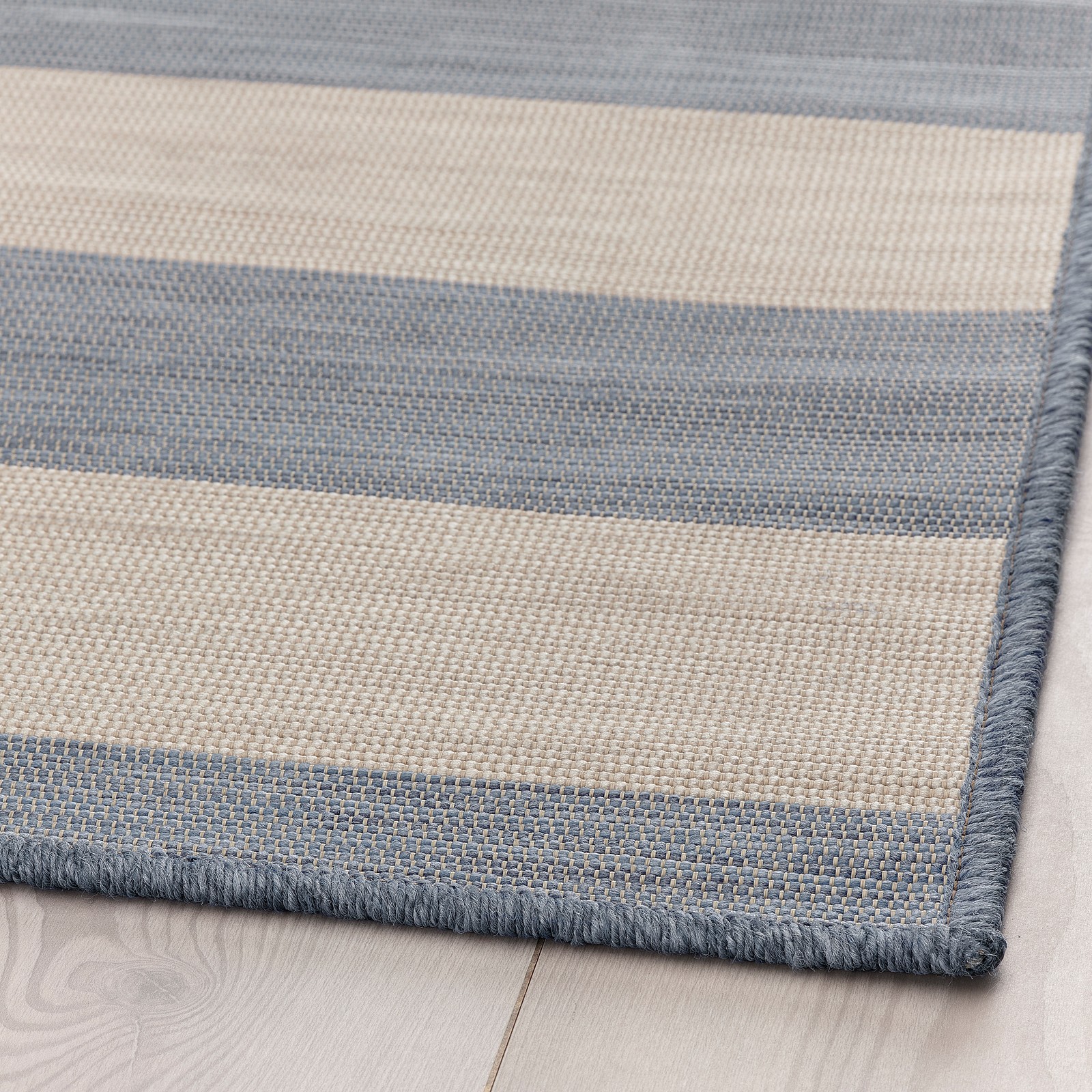 VRENSTED Alfombra int/exterior, beige/azul claro, 133x195 cm - IKEA