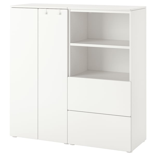 Haurrentzako biltegiratzea SMÅSTAD zuria, apalak, kaxoiak, erriela, segurtasun-kantoiak dituena.