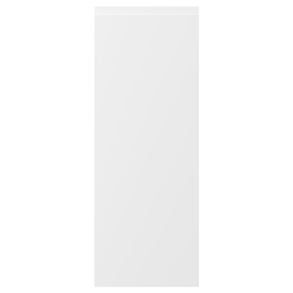 VOXTORP: sukalde zuri mateko altzaria tiratzaile dotore integratuekin; Diseinu modernoa eta minimalista.