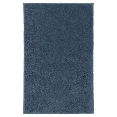 Alfombra BACKMÅRA, azul, rectángulo de peluche, suave, poliéster reciclado, látex traseiro.