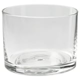 Un soporte de velas HÖSTAGILLE de vidro transparente. Ten unha forma cilíndrica cunha base lisa e redonda. O deseño sinxelo e transparente é elegante e versátil.