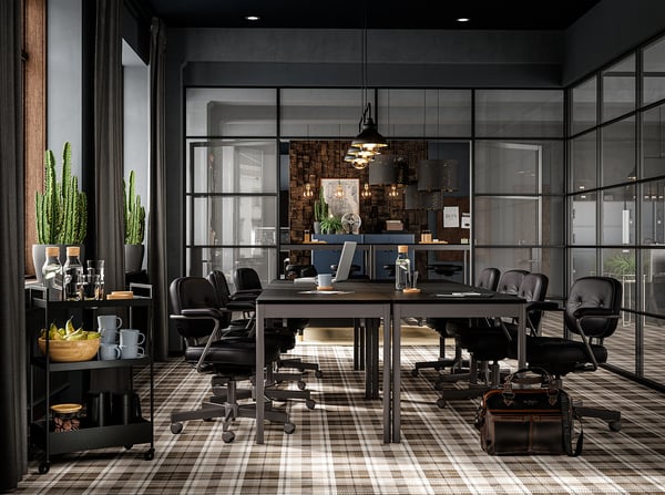 Oficina moderna con mesas, cadeiras e decoración negras e grises IDÅSEN; Luz natural, verde e iluminación elegante.
