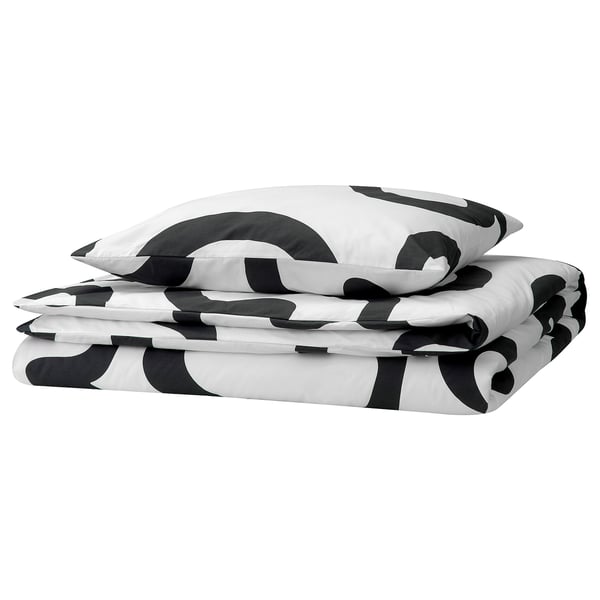 KLIPPBRÄCKA duvet cover, negro / branco, 100% mestura de algodón, deseño xeométrico, dobrado ordenadamente.