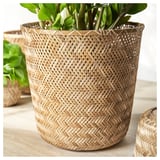 Cesta de vimbio artesanal, KLYNNON, natural. Contén plantas, bambú tecido, redondo, de deseño único.