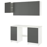 Configuración moderna da cociña: KNOXHULT, gris e branco, caixóns e armarios con tapa de mármore.