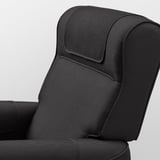 Respaldo de cadeira reclinable negro con repousacabezas robusto e acolchado e soporte axustable.