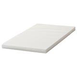 Un colchón para bebés reversible branco PLUTTIG. É rectangular, con superficies lisas por ambos os lados. Feito de escuma de poliuretano e polipropileno.