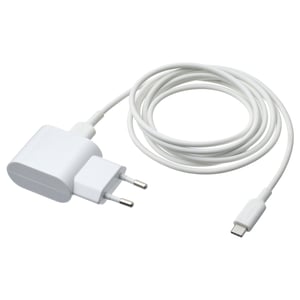 Cargador USB SMÅHAGEL branco con cable sittbrunn enrolado, extremo USB-C.