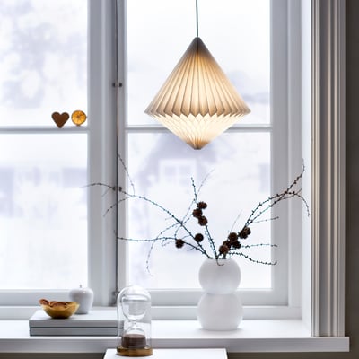 STRÅLA Pantalla para lámpada, forma de diamante branco, 32 cm
