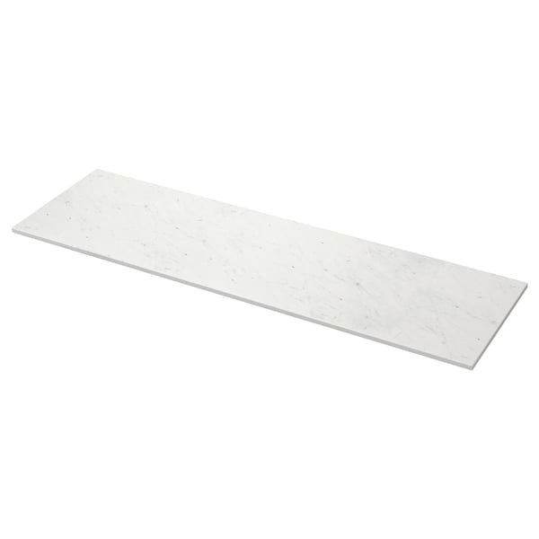 Unha mesa de aspecto de mármore branco, chamada TOLKEN, cunha forma rectangular e un deseño elegante, feita de taboleiro de fibra con melamina e follas de plástico.