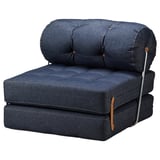 Cadeira de denim azul con coxíns, plegable, deseño moderno, asentos cómodos.