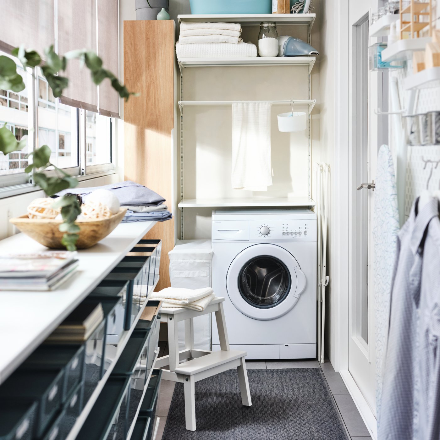 A SKÅDIS pegboard combination in the laundry room