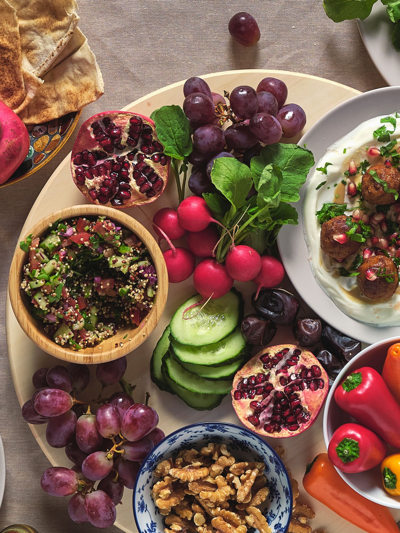 A bamboo BLANDA MATT serving bowl