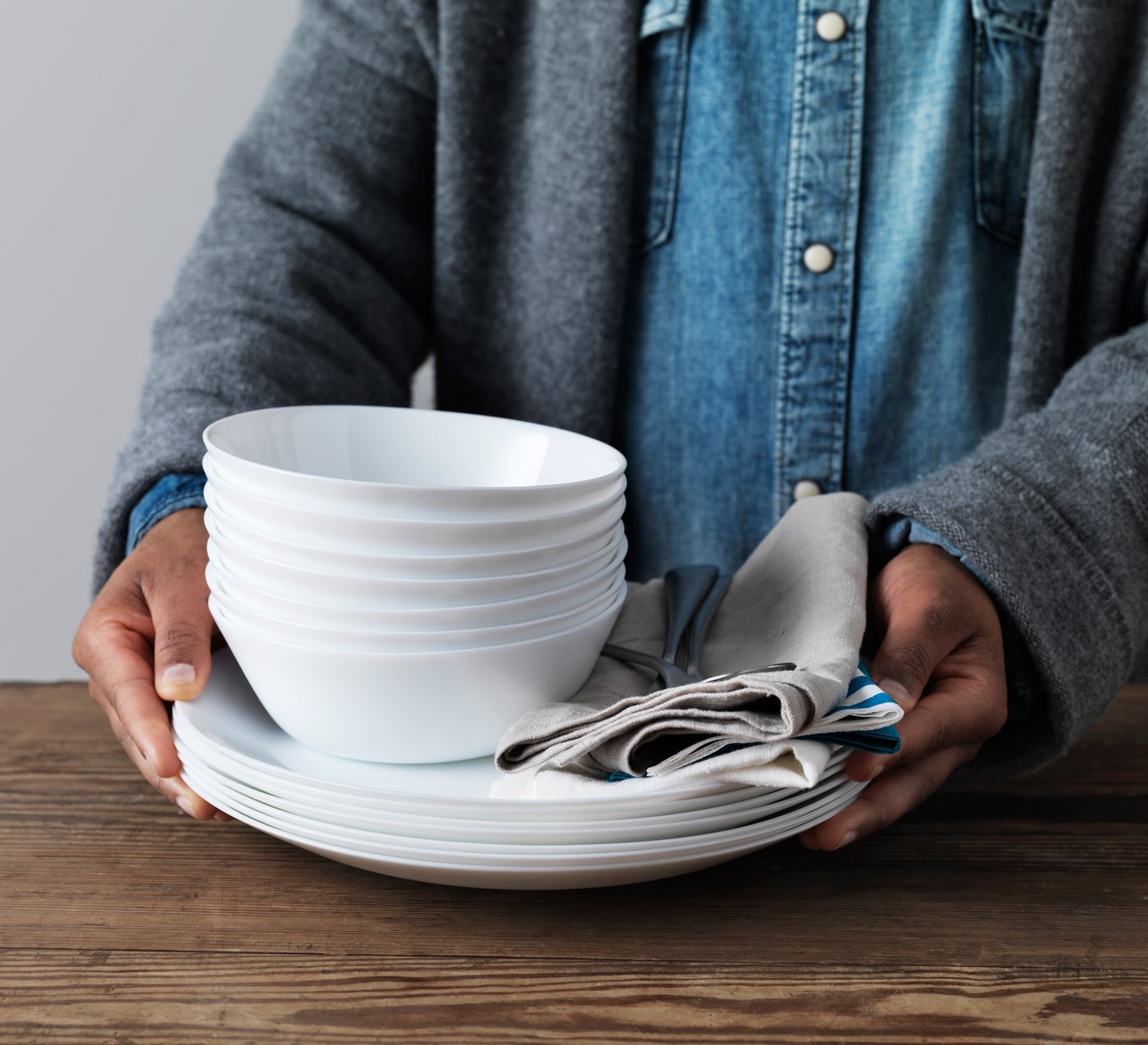 A white OFTAST plate