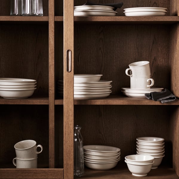 A dotted/light beige DAGGASTER mug