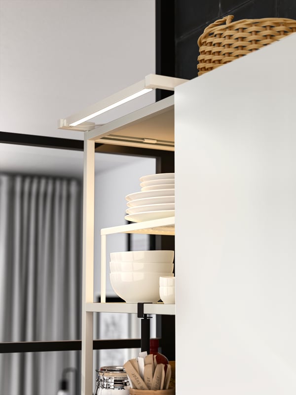 A white ENHET wall fr w shelves