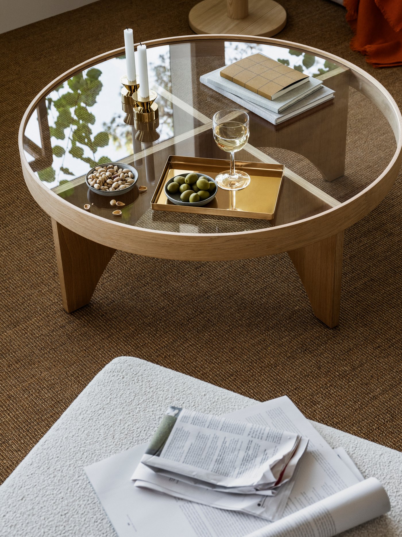 An oak veneer glass STOCKHOLM 2025 coffee table