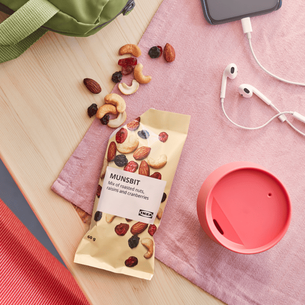 A pack of MUNSBIT mix of nuts on a table.
