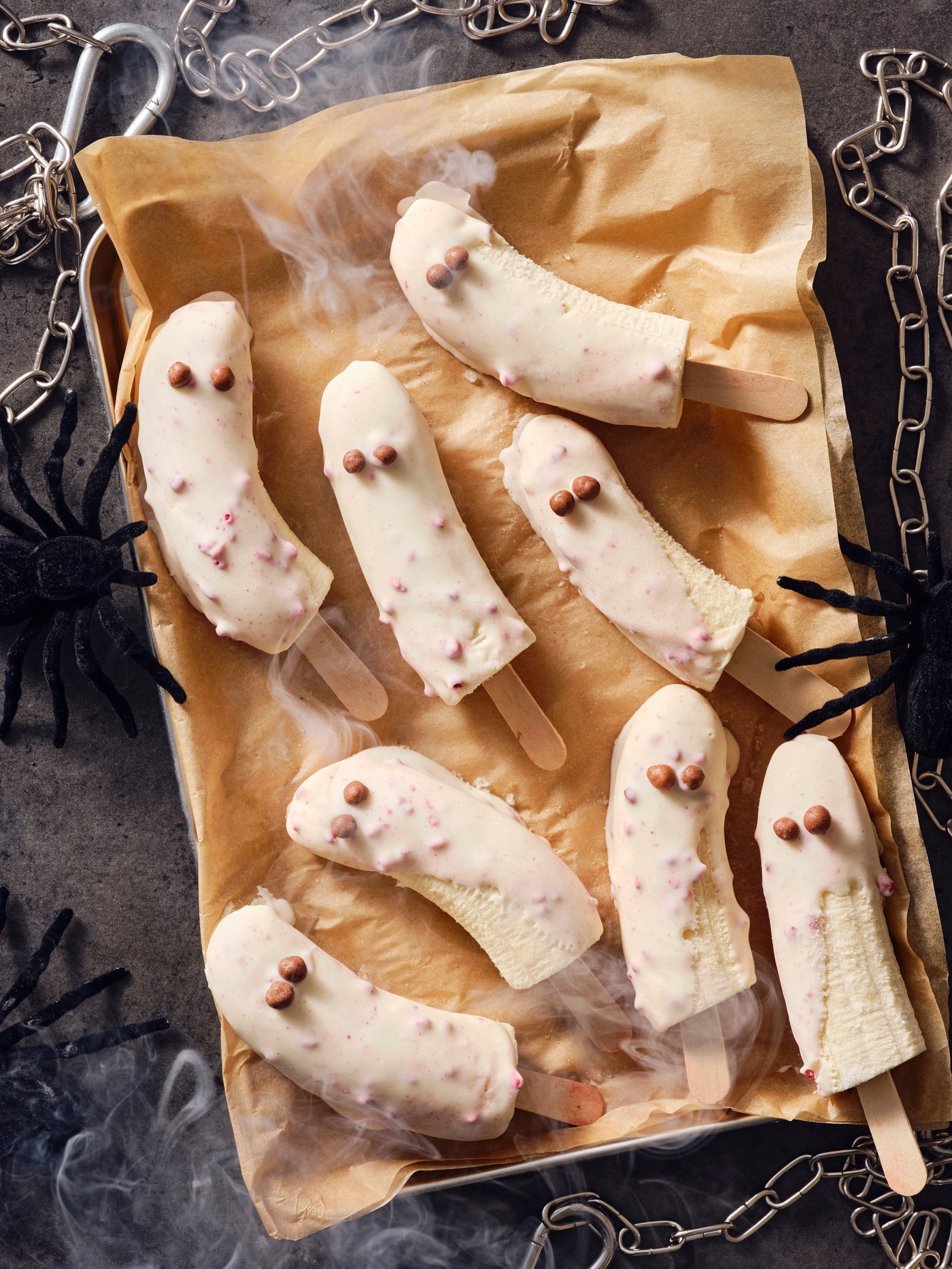 A met framboos Rainforest Alliance Certified BELÖNING witte chocoladetablet