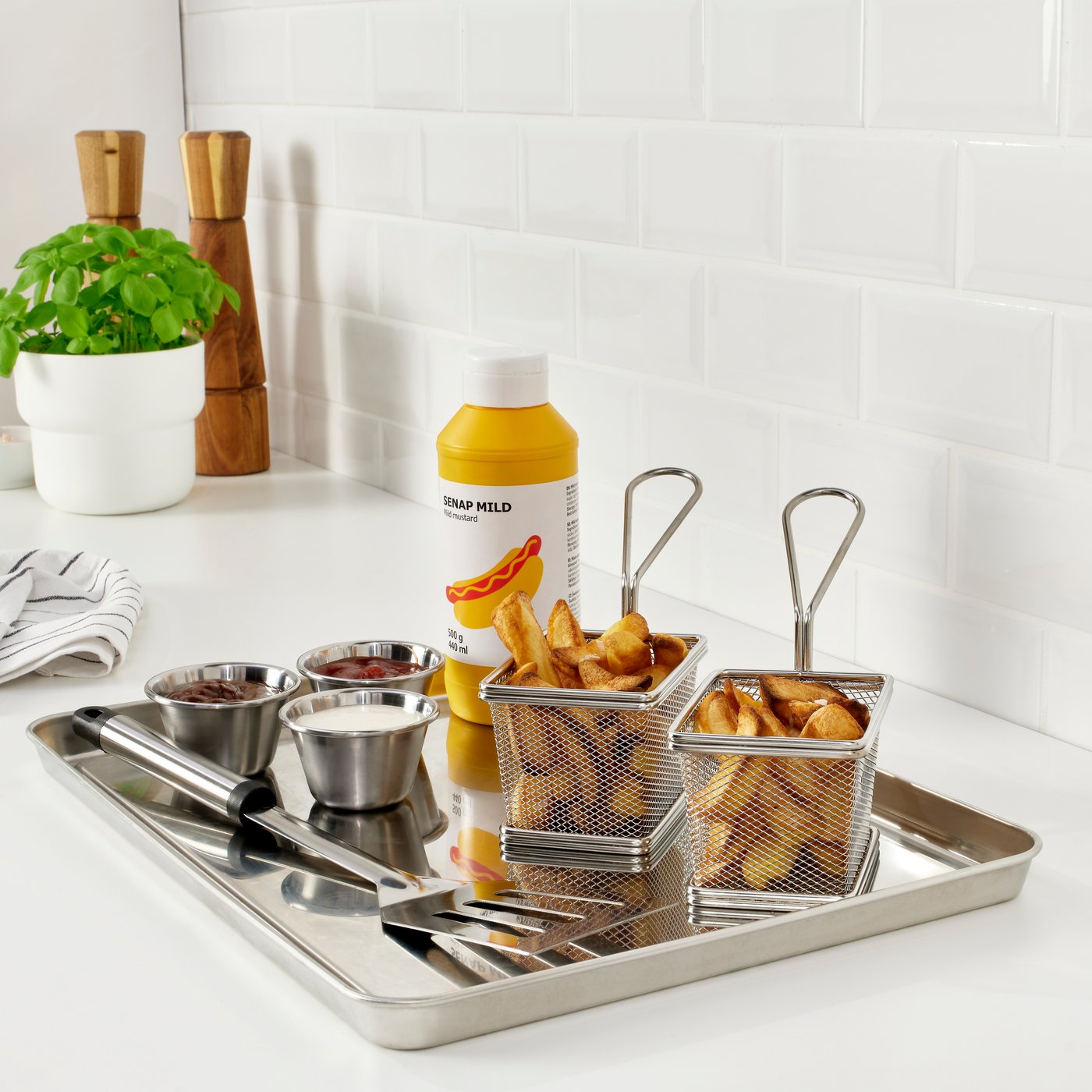 En GRILLTIDER serveringsbricka