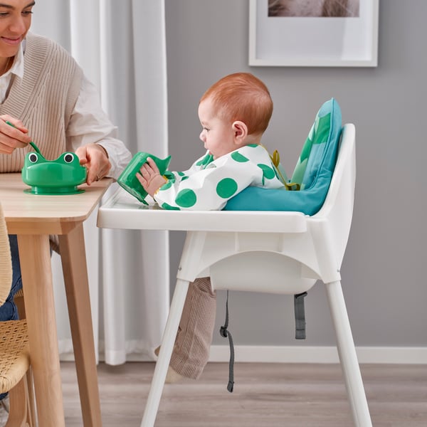 A white ANTILOP highchair leg