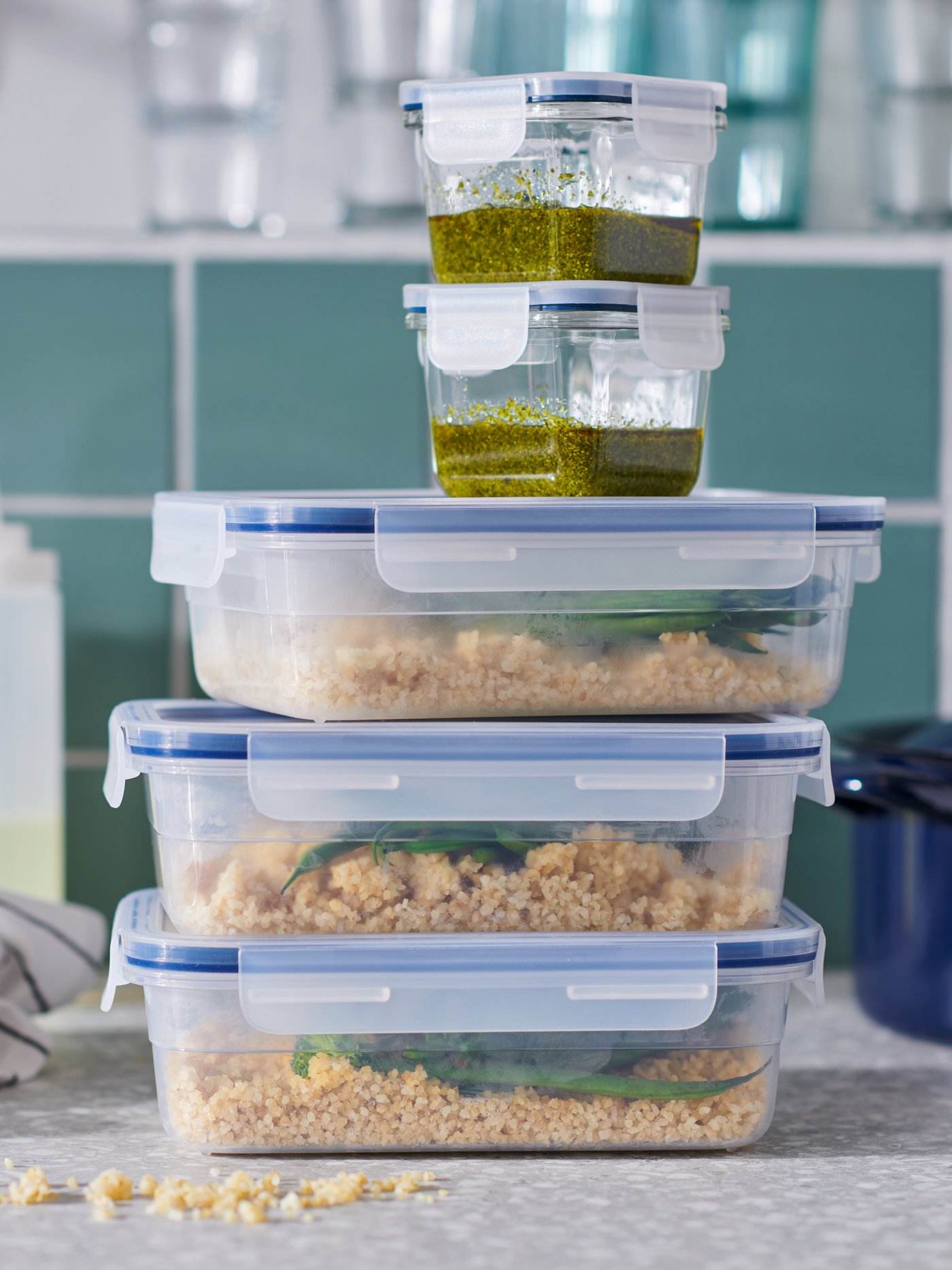 A plastic/transparent GRILLTIDER squeeze bottle in the kitchen