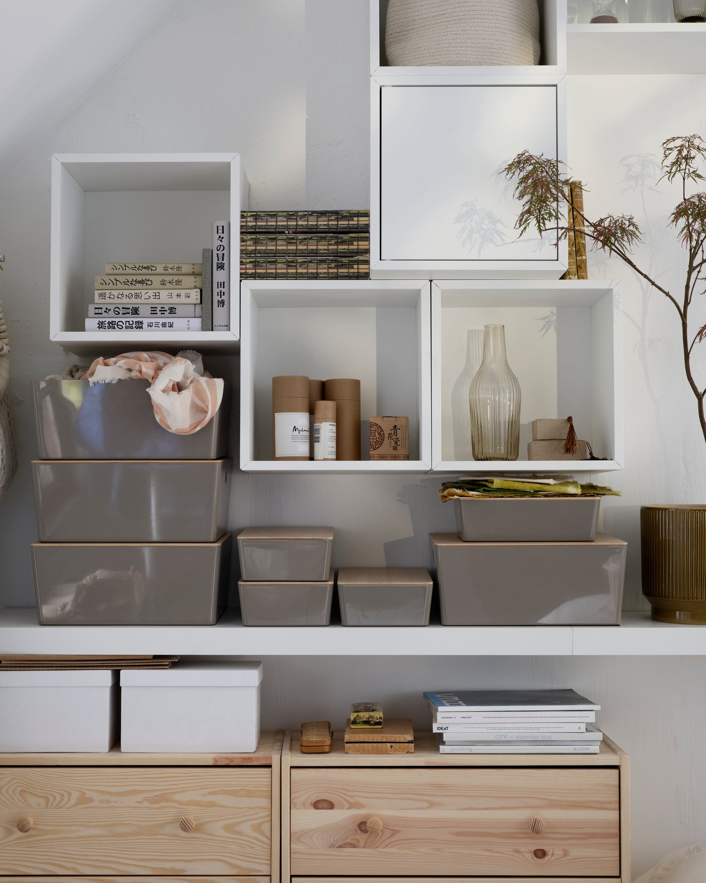 A natural TJABBIG basket in the bedroom
