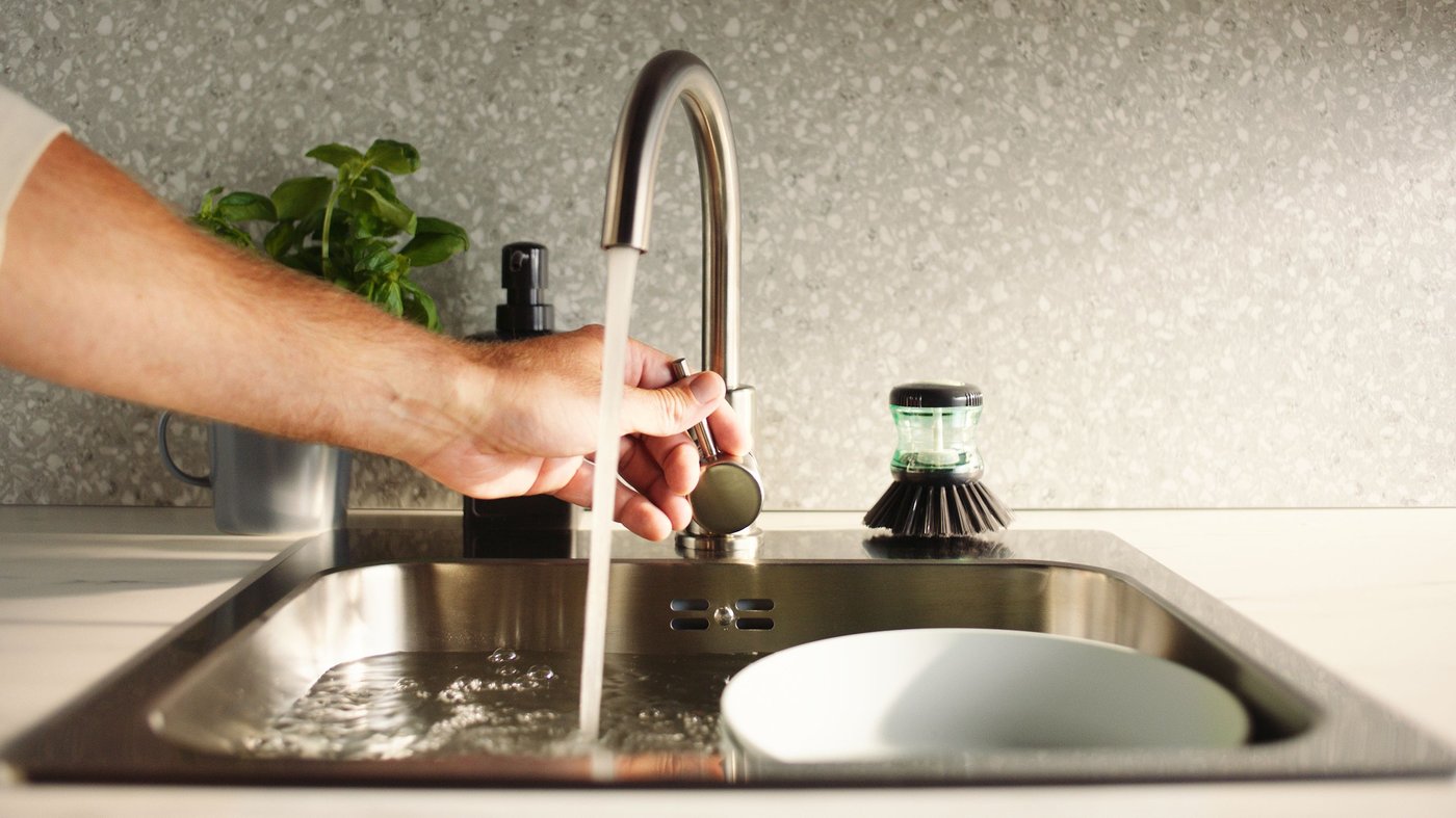 Tricks for saving water at home