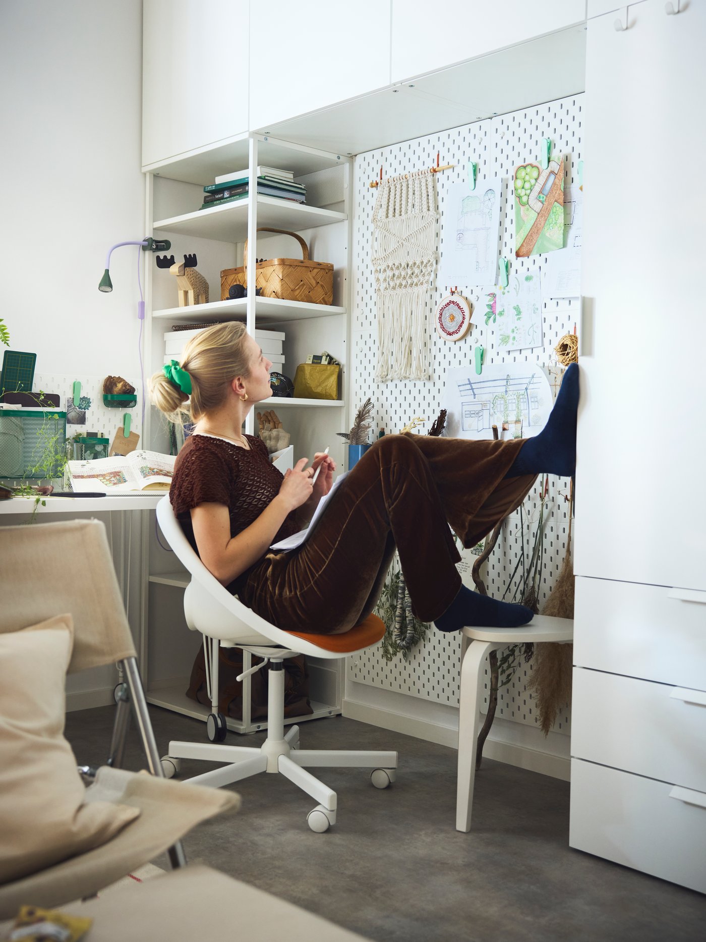 A MOFALLA easy chair in the home office