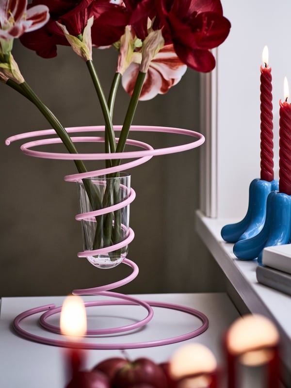 A light blue VINTERFINT candlestick