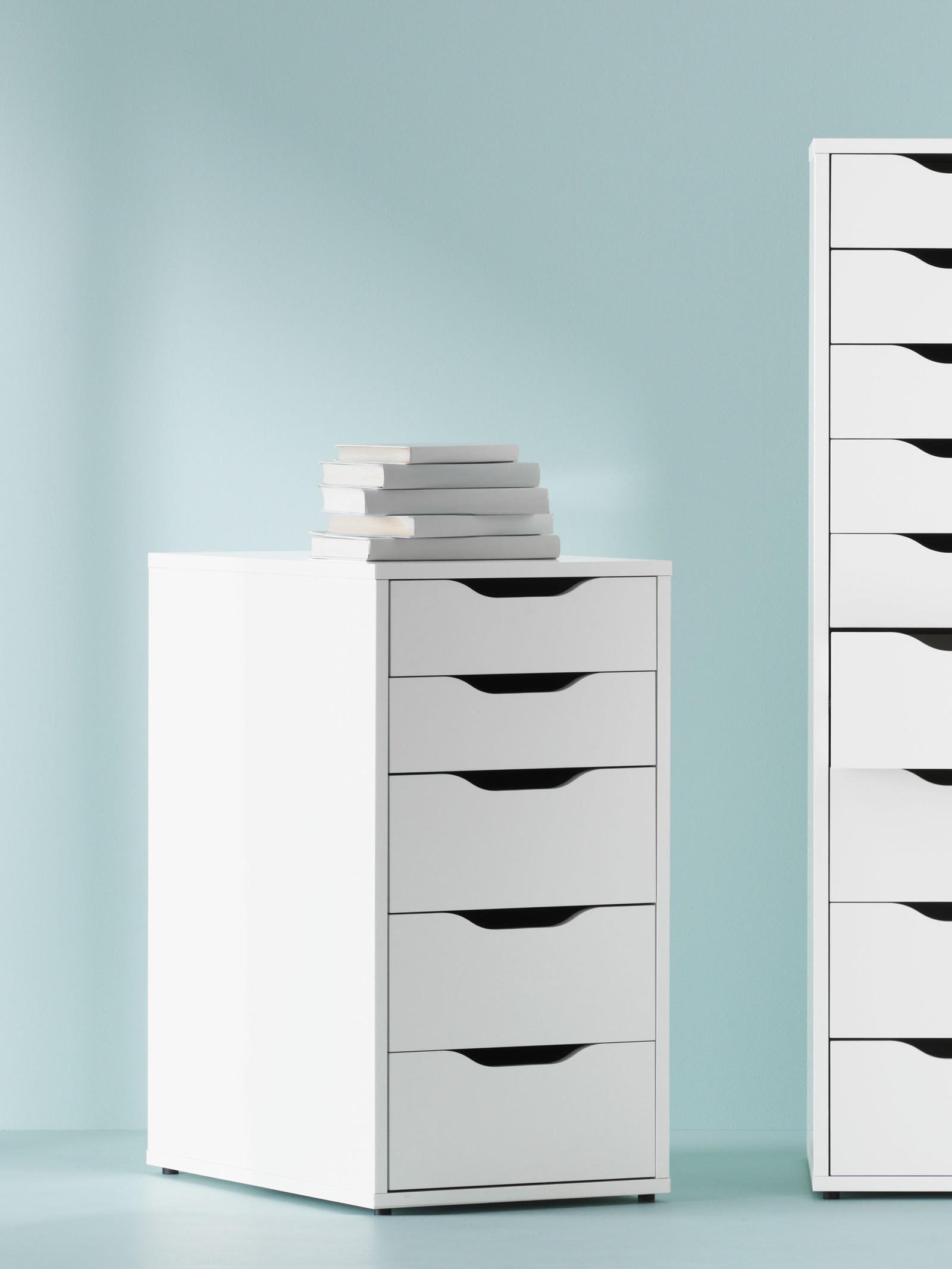 ALEX tiradera-unitate zuria