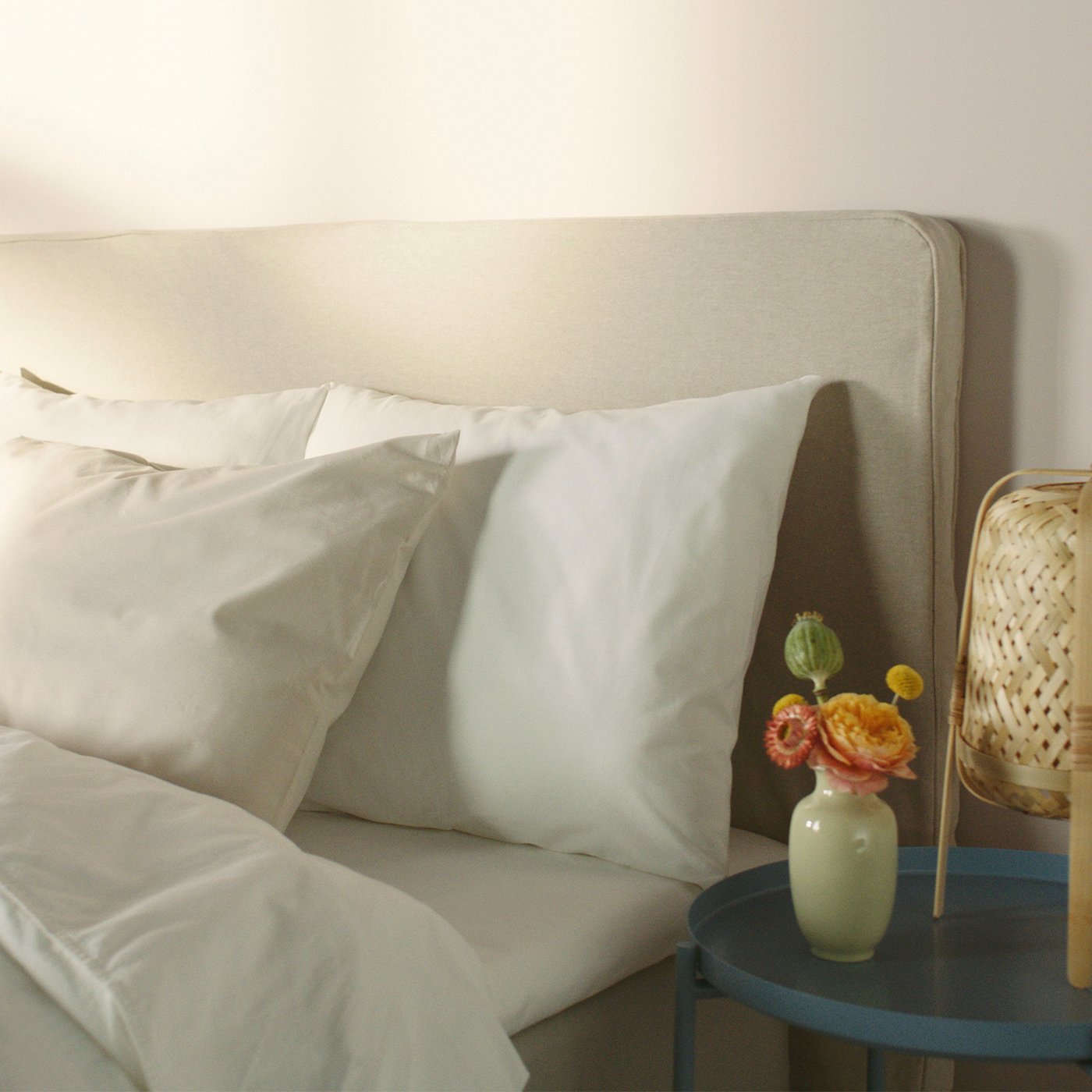 Bela prevleka za vzglavnik DVALA