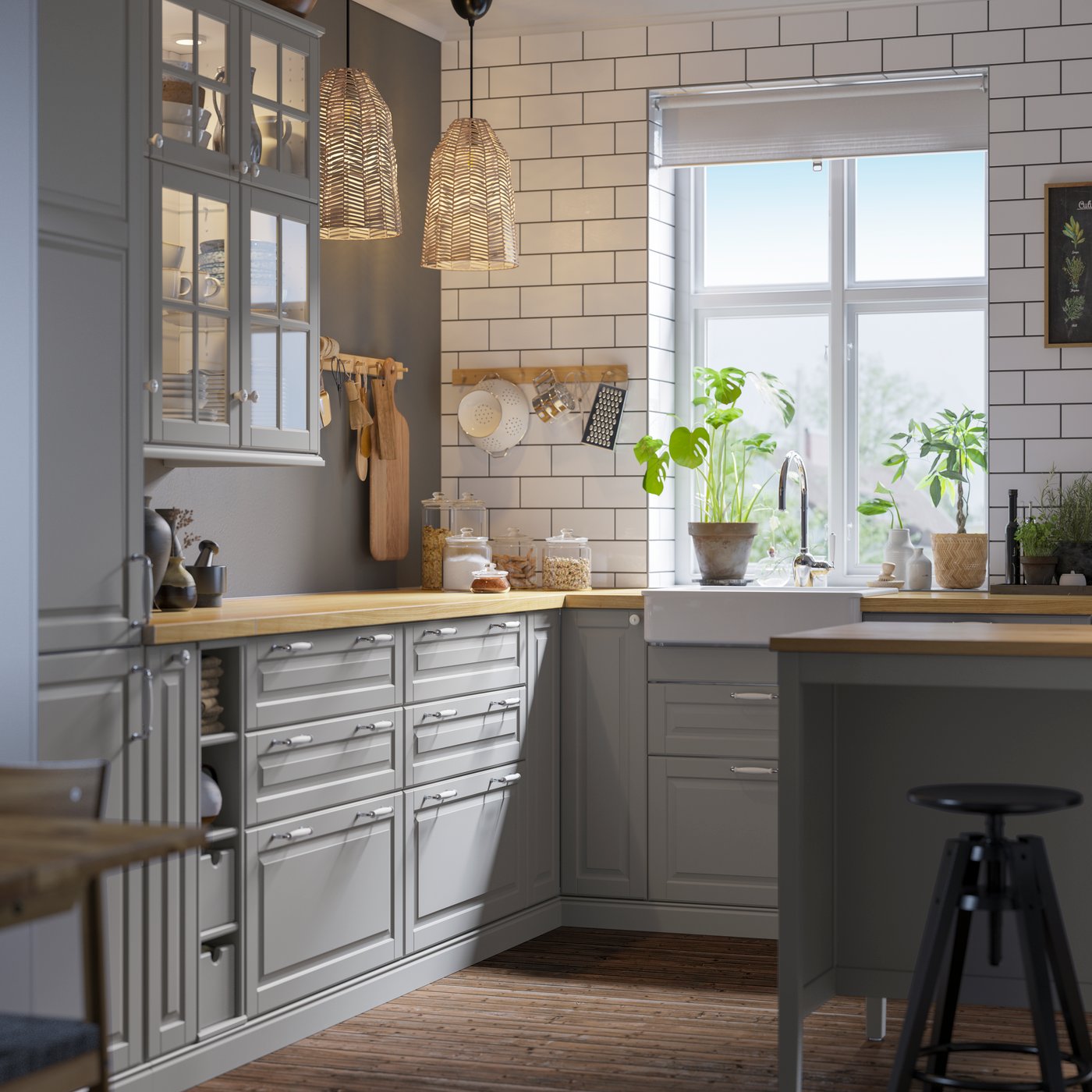 A stainless steel IDEALISK grater in the kitchen