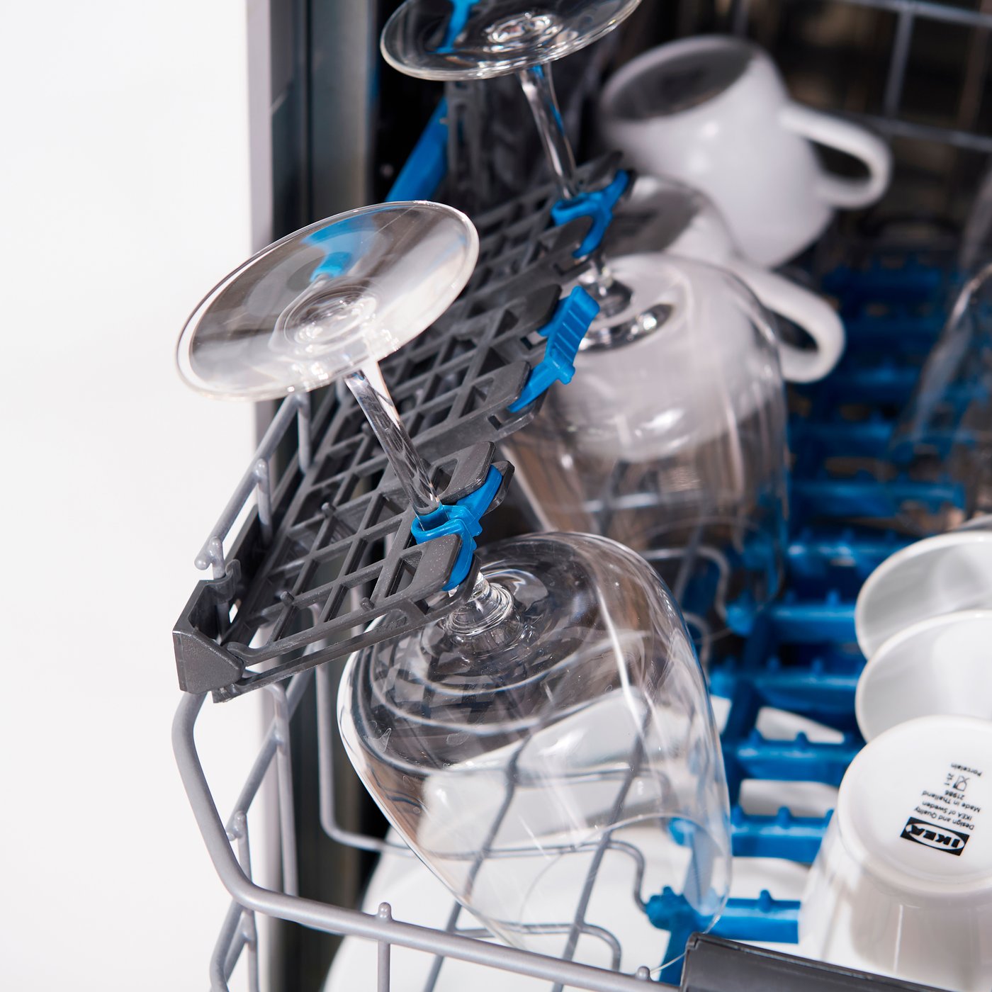 A GALMESÅS integrated dishwasher.