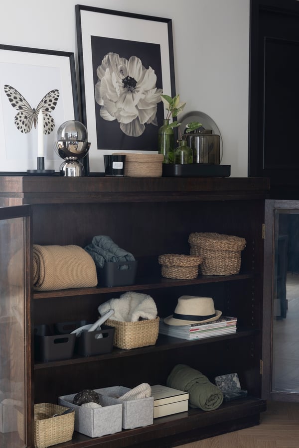 A be who you need to be BILD poster