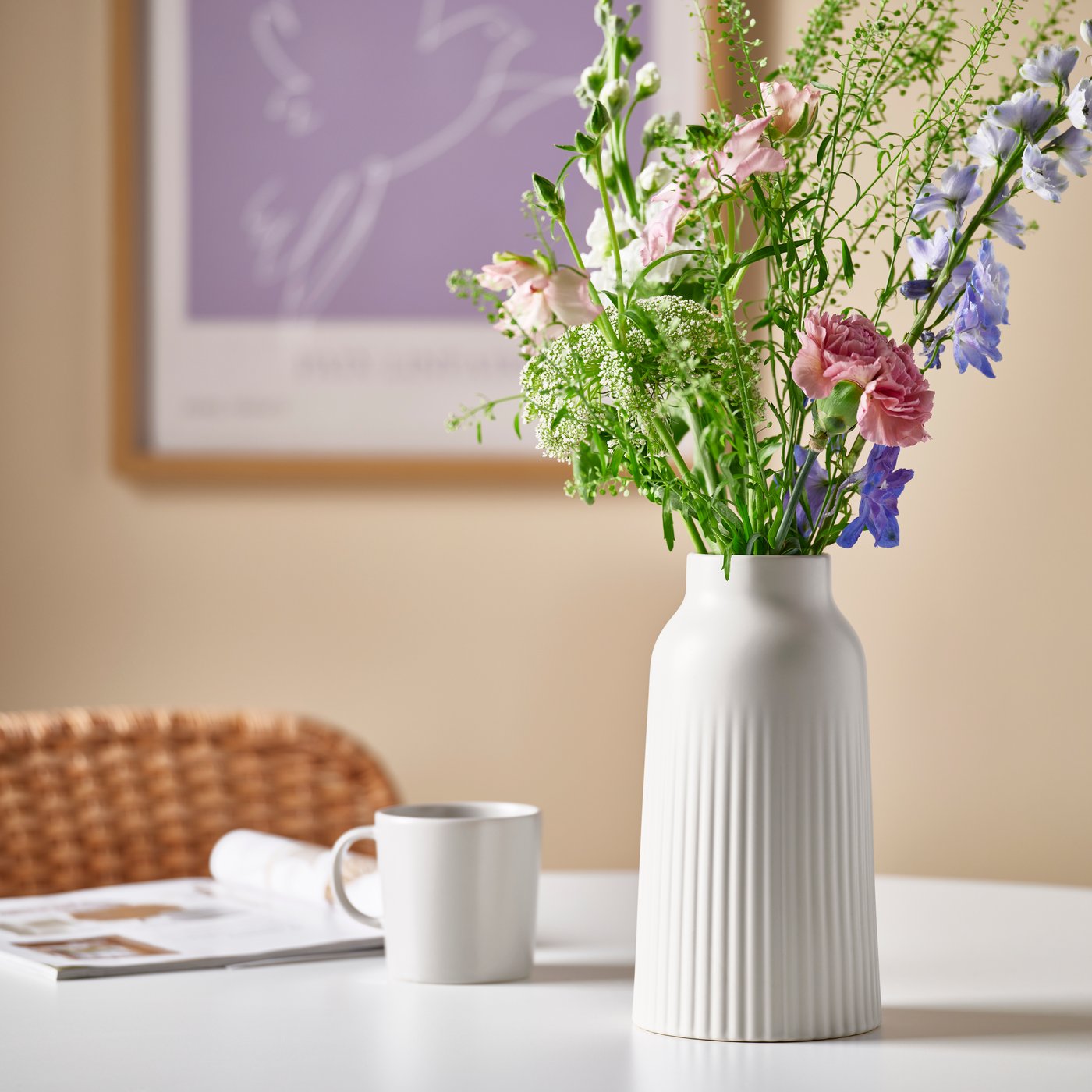 KAPKASTANJ off-white vase