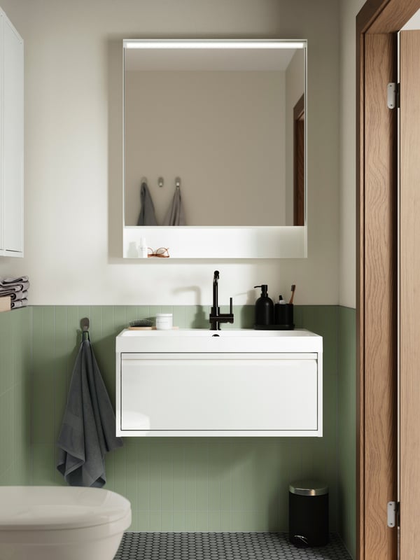 47 Modern Bathroom Storage Shelves with Removable Laundry Basket