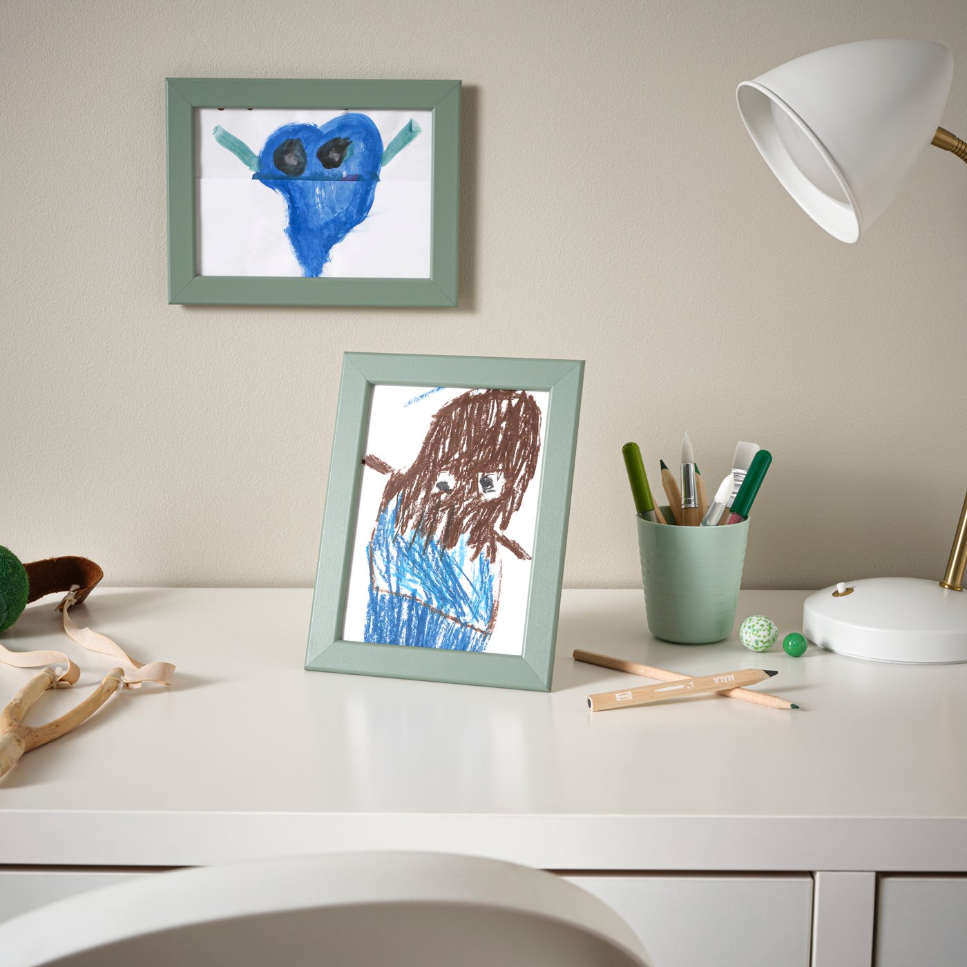 Cadre photo avec dessin d'un enfant