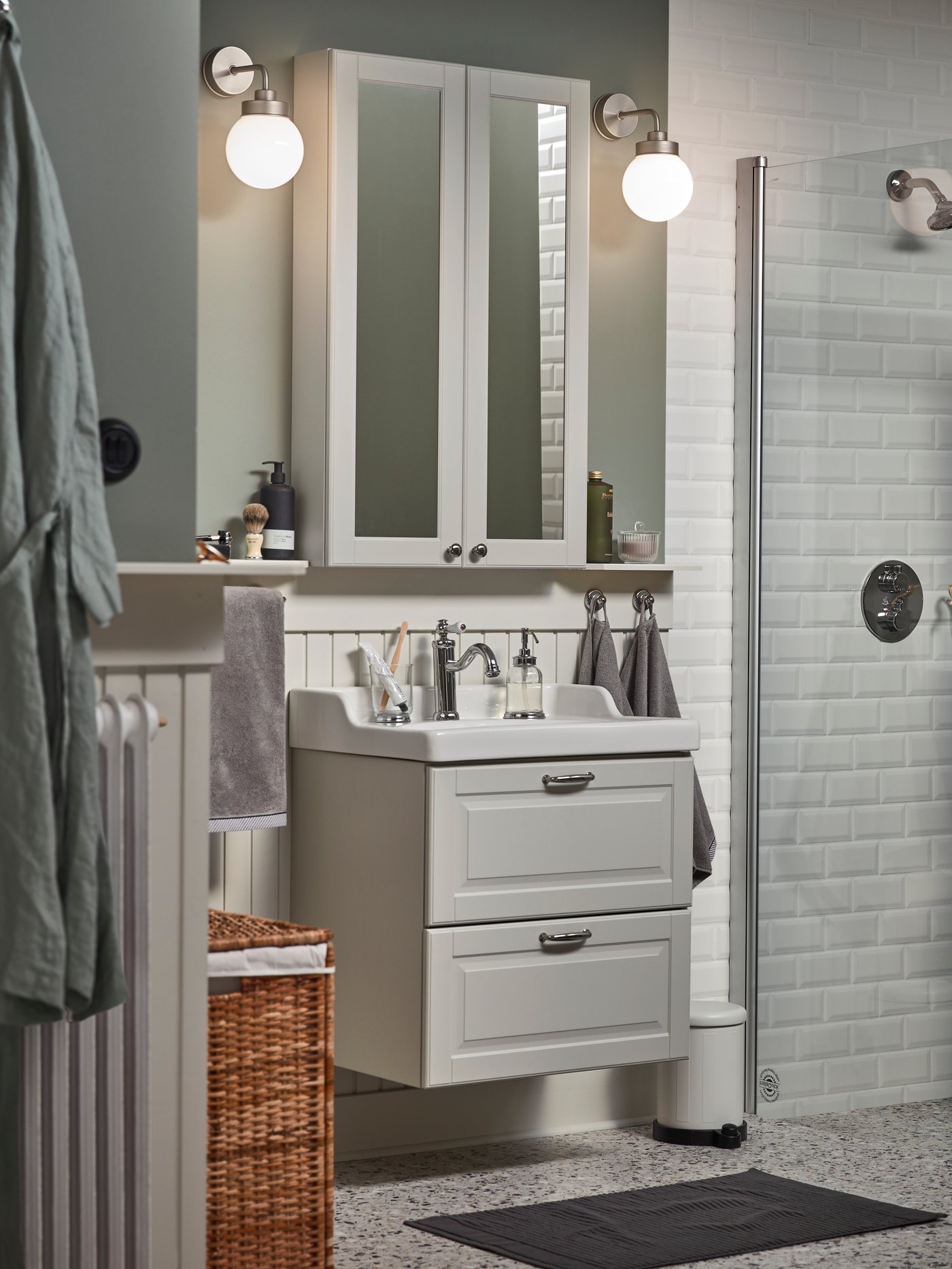 Bathroom & Vanity Mirrors - IKEA CA