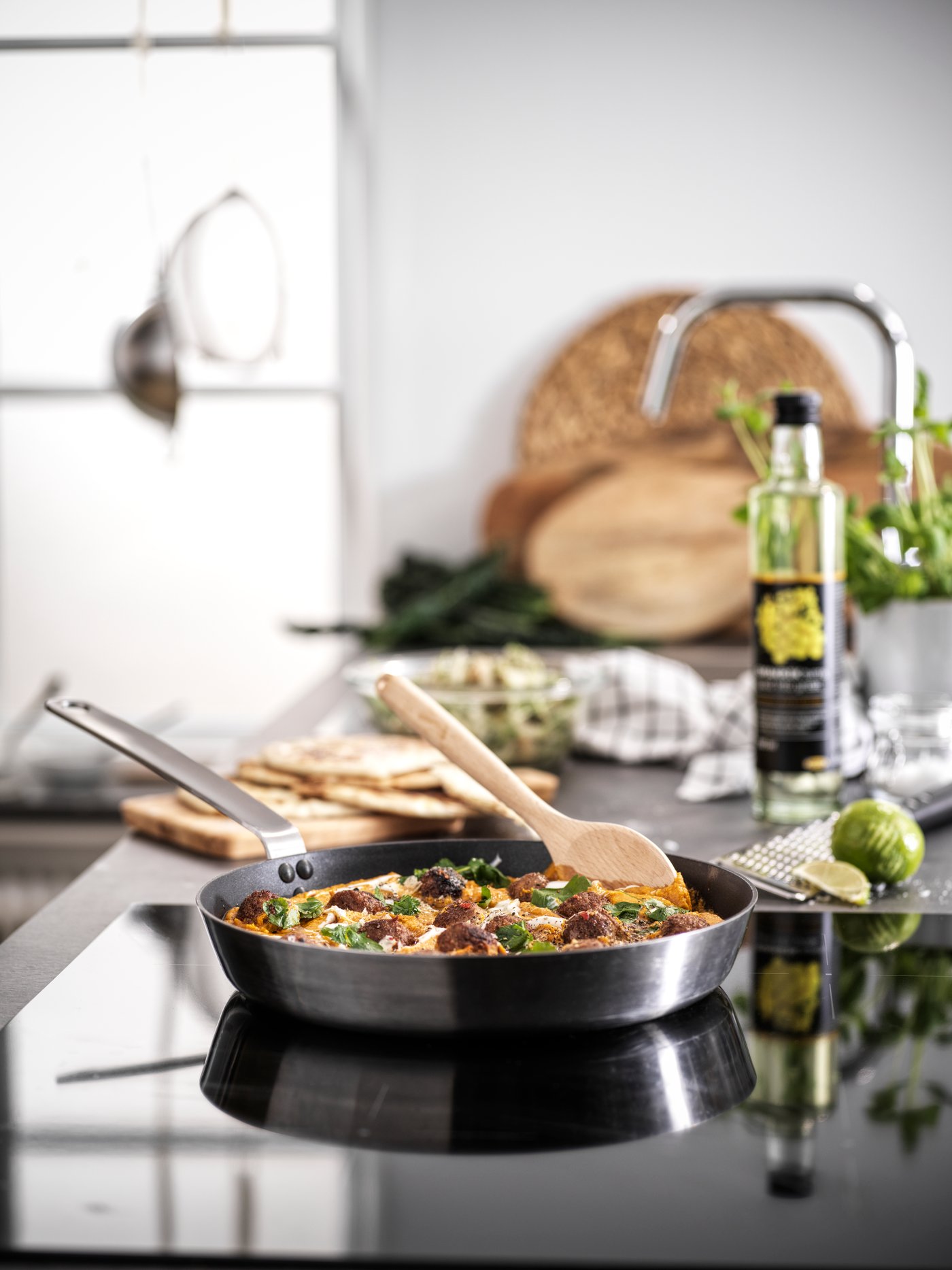 An IKEA 365+ frying pan in the kitchen