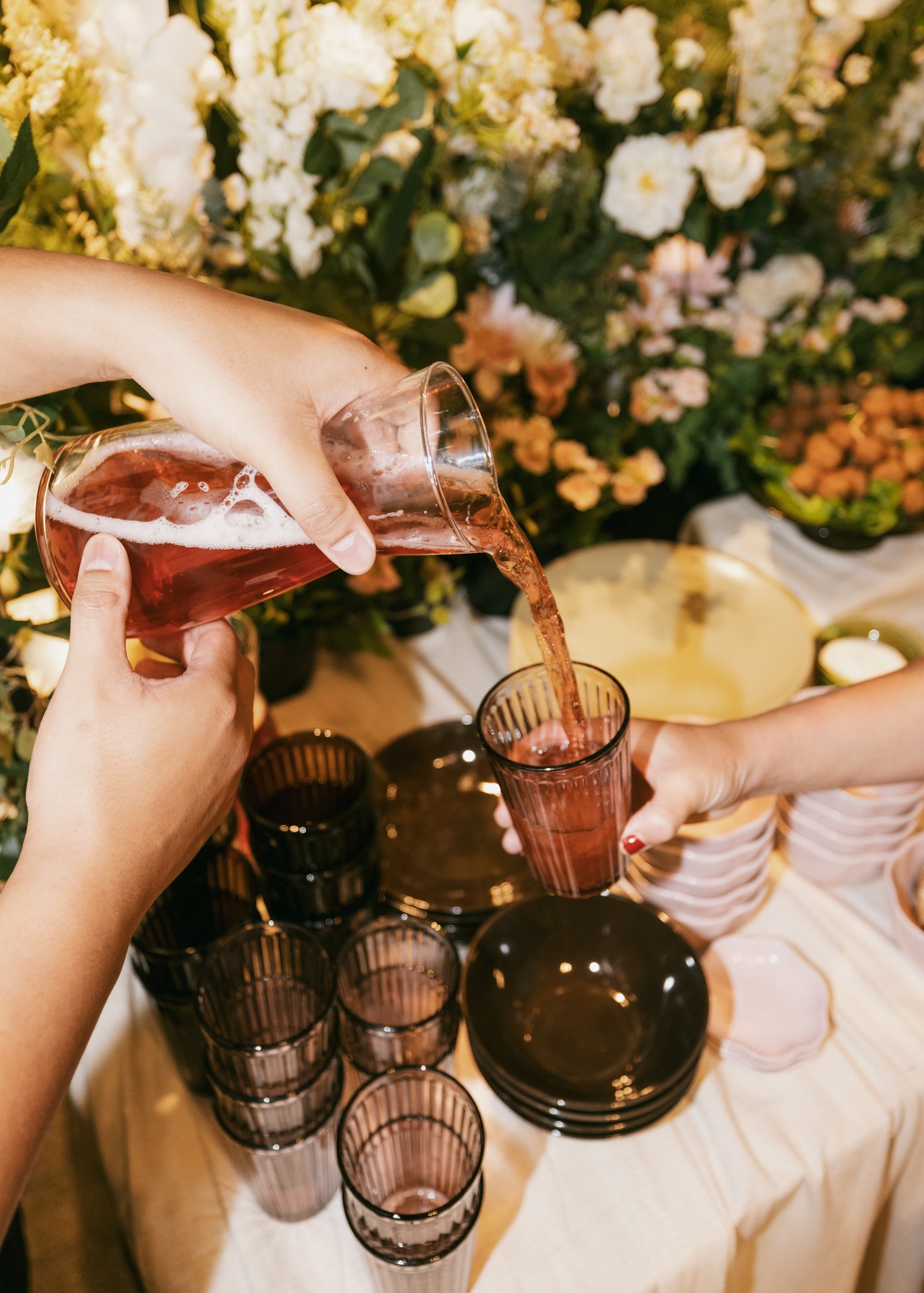 A glossy brown FÄRGKLAR bowl