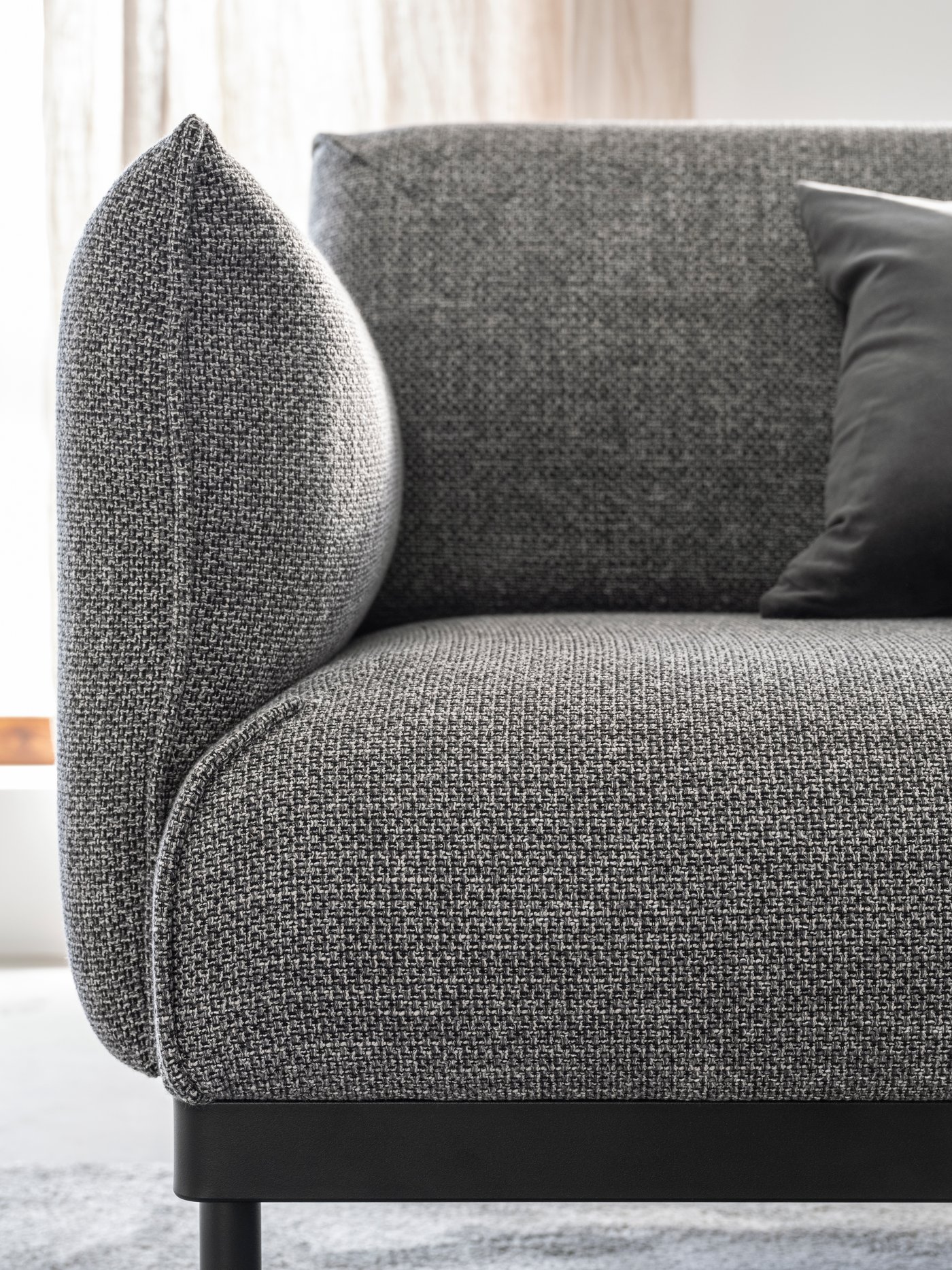A Lejde grey/black ÄPPLARYD 2-seat sofa