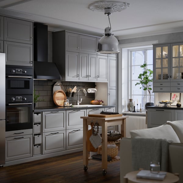 A black FOKUSERA wall mounted extractor hood