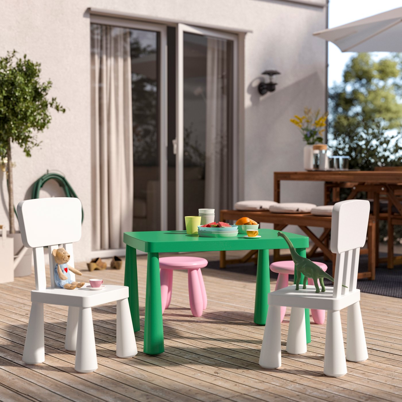 An in/outdoor/bright green MAMMUT children's table