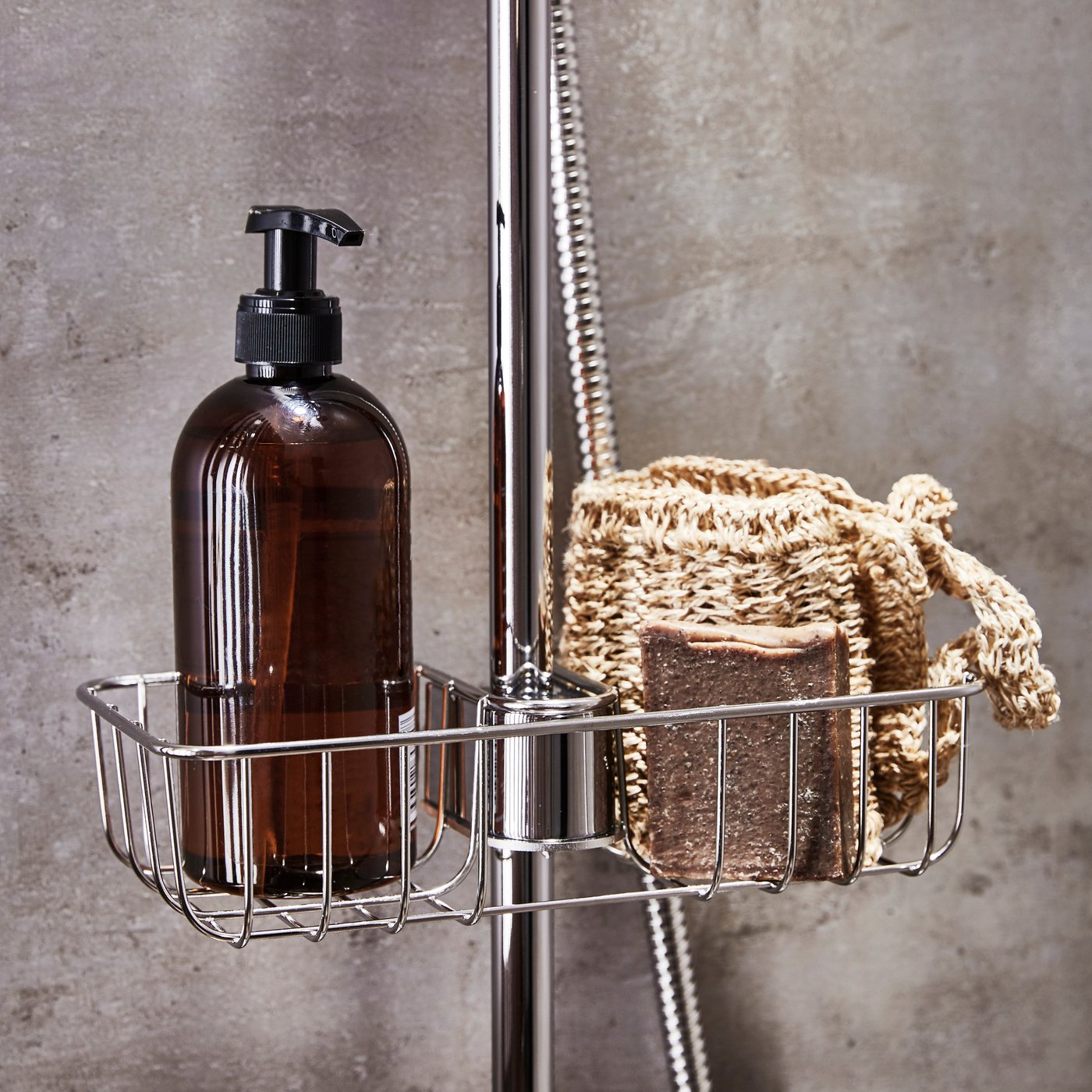 Une étagère de douche VOXNAN chromée